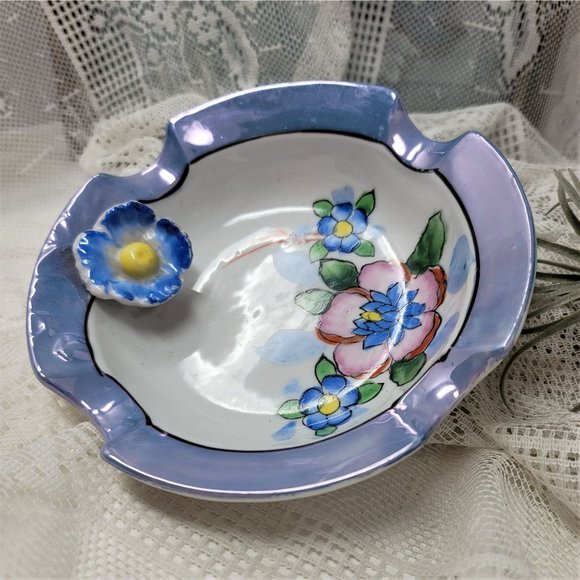 Vintage Ashtray Trinket Dish Raised Flower Japan - Picture 3 of 7